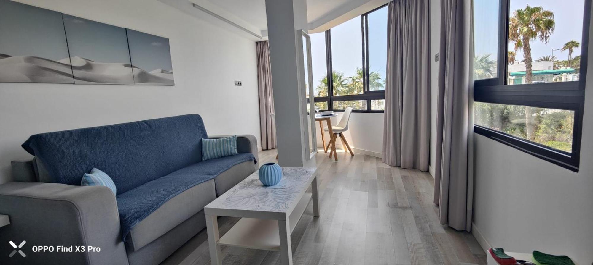 Sunrise Apartamentos San Bartolomé 外观 照片